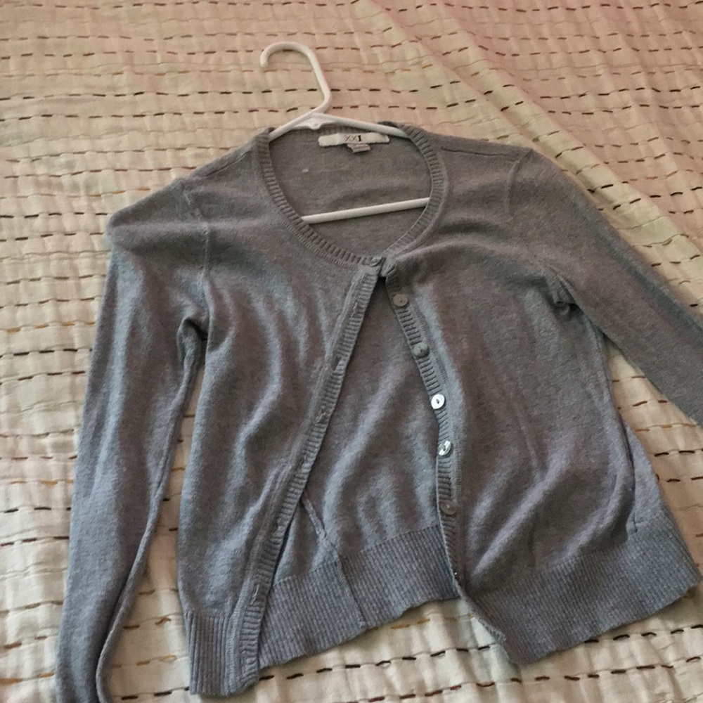 Cardigan - Picture 1 of 1